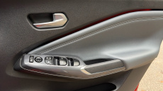 Nissan Juke 1.0 DiG-T N-Connecta 5dr Petrol Hatchback